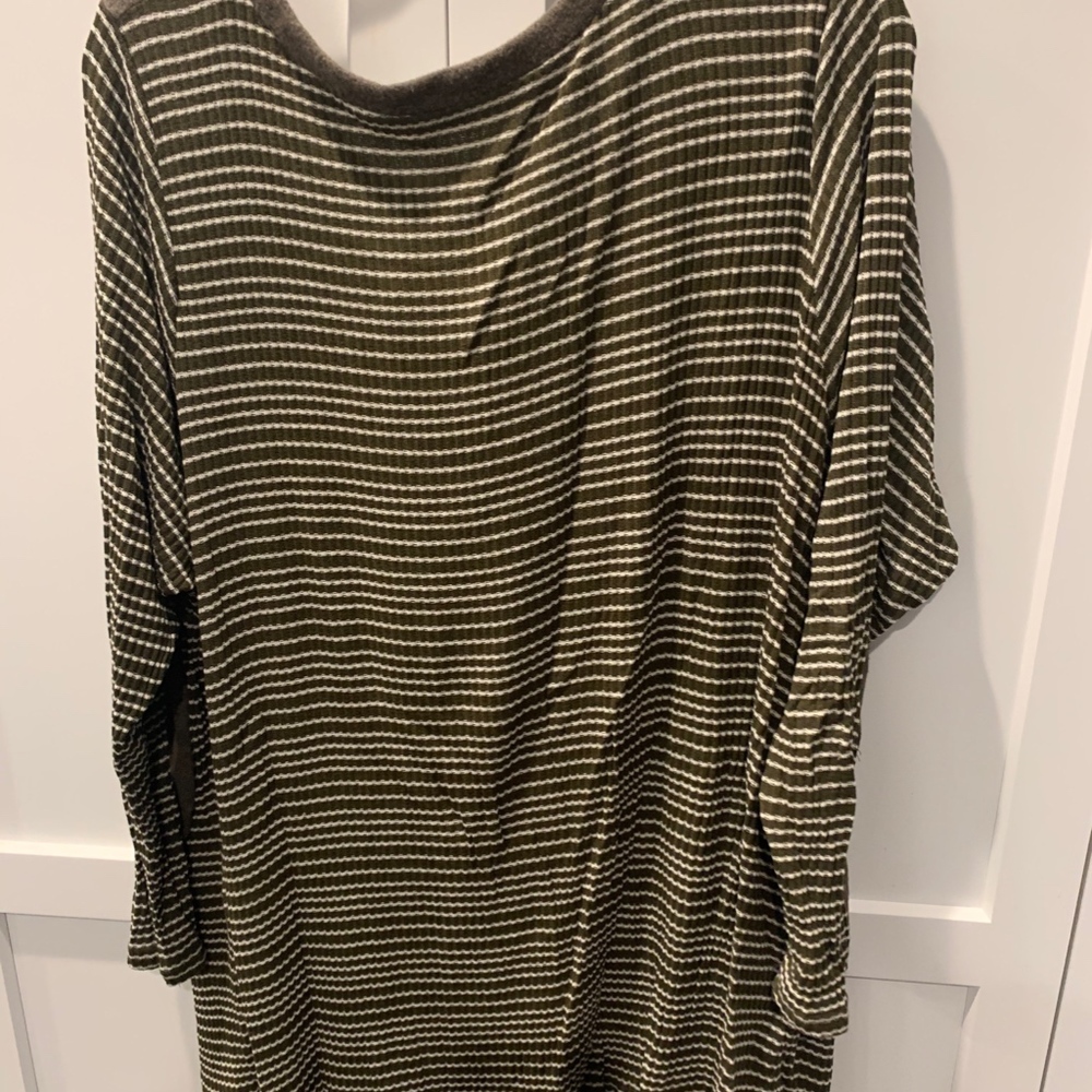 Tunic - Picture 2 of 2